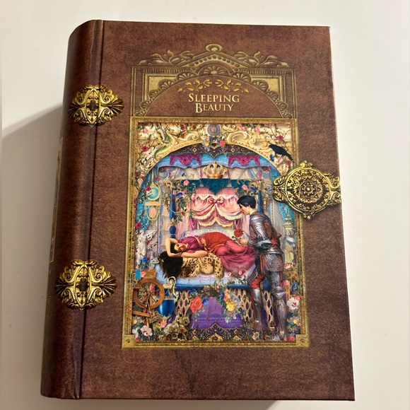 MASTER PIECES SLEEPING BEAUTY BOOK BOX ASSORTMENT JIGSAW 1000 PC PUZZLE - Picture 1 of 8